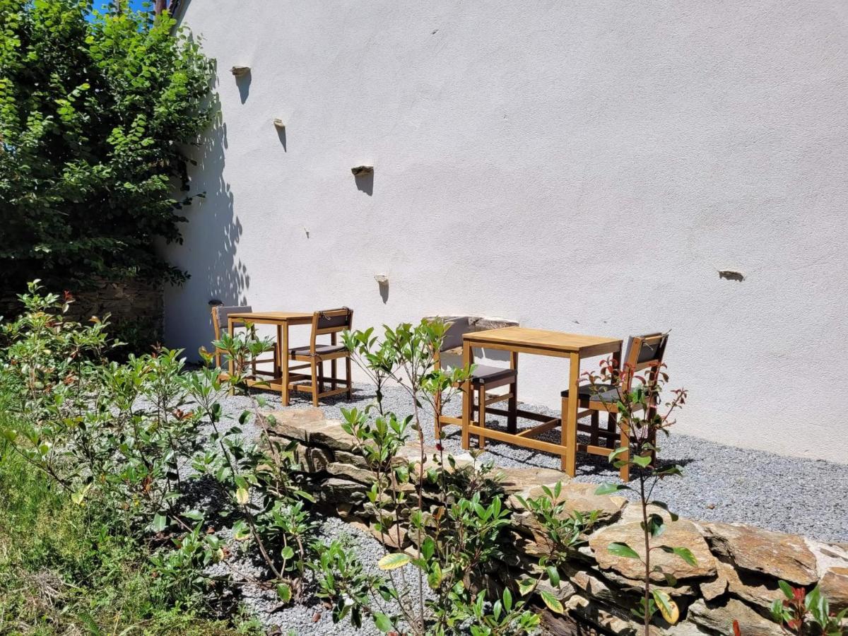 Domaine Des Grands Chenes Bed and Breakfast Preveranges Exteriör bild